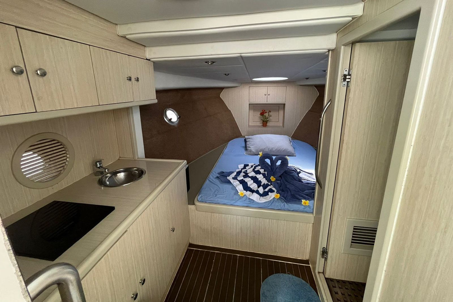 Private Yacht Tour